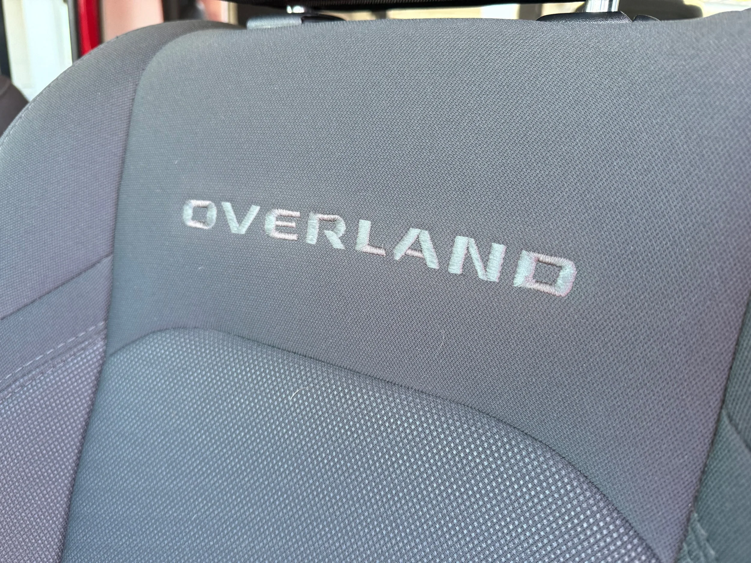 Used 2020 Firecracker Red Clearcoat Jeep Overland image 11