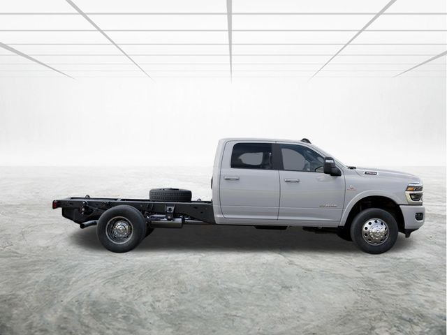 New 2026 Bright White Clearcoat RAM Tradesman image 22