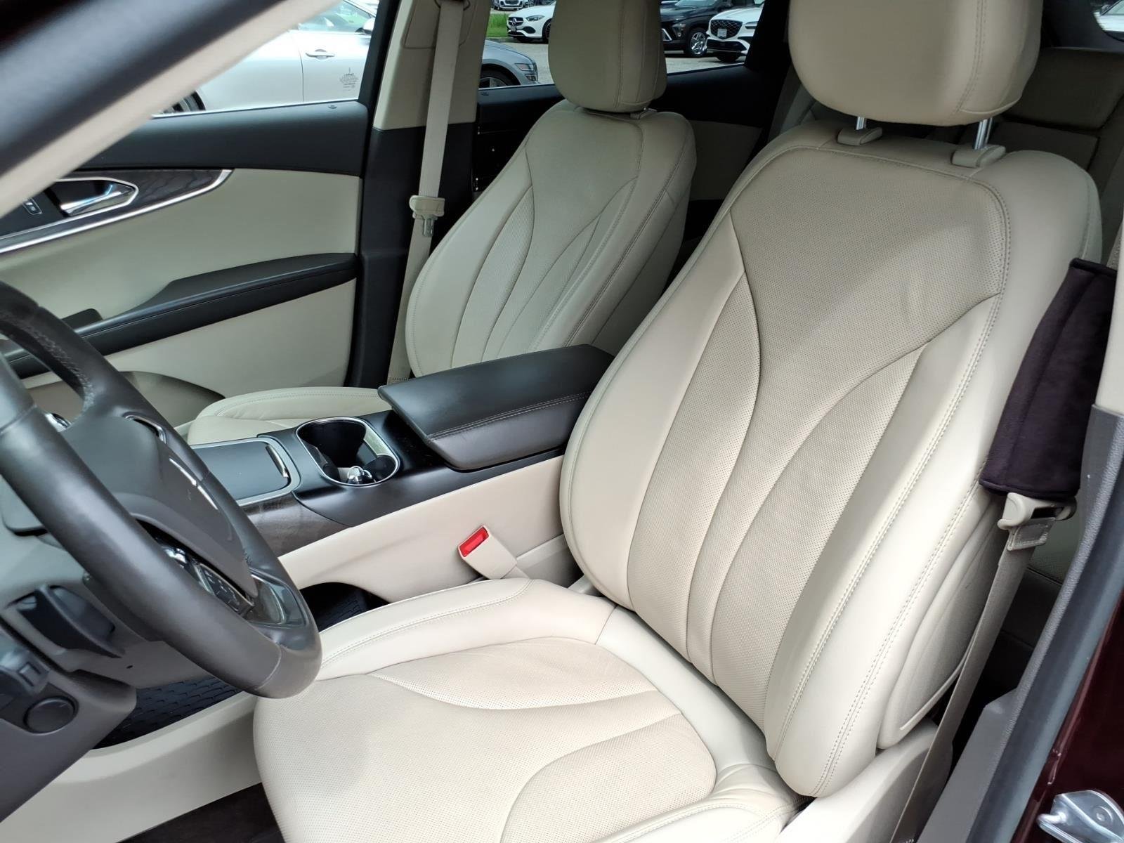 2020 Lincoln Nautilus Reserve - Photo 13