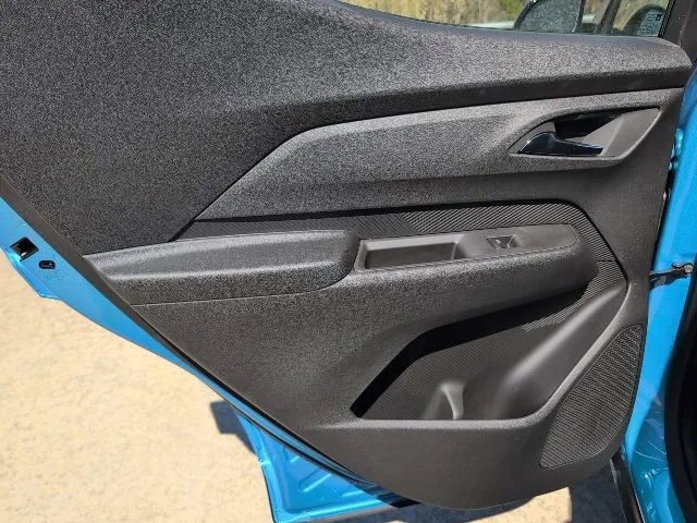 New 2027 Marina Blue Metallic Chevrolet LT image 8