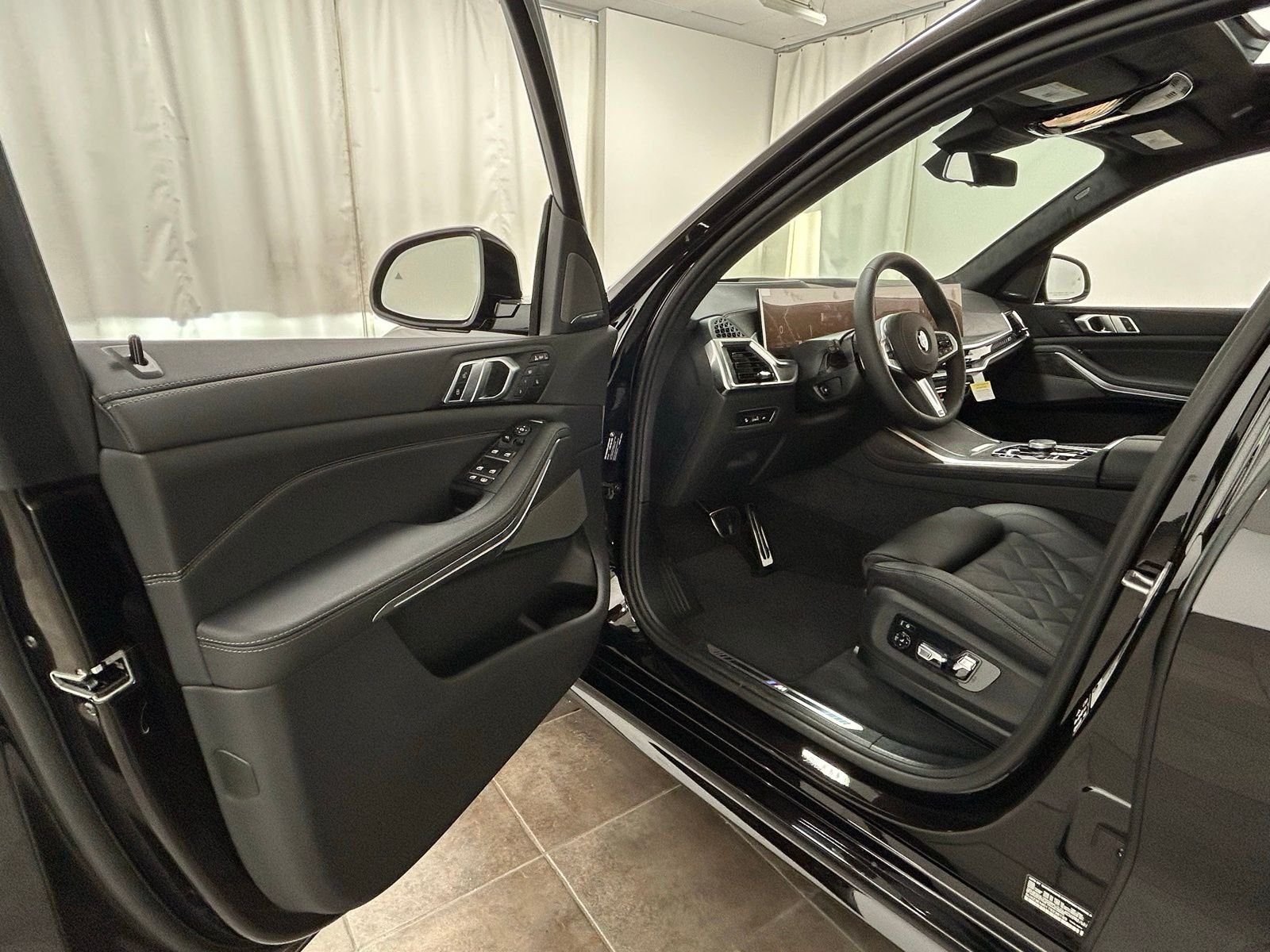 New 2026 0490 BMW xDrive40i image 23