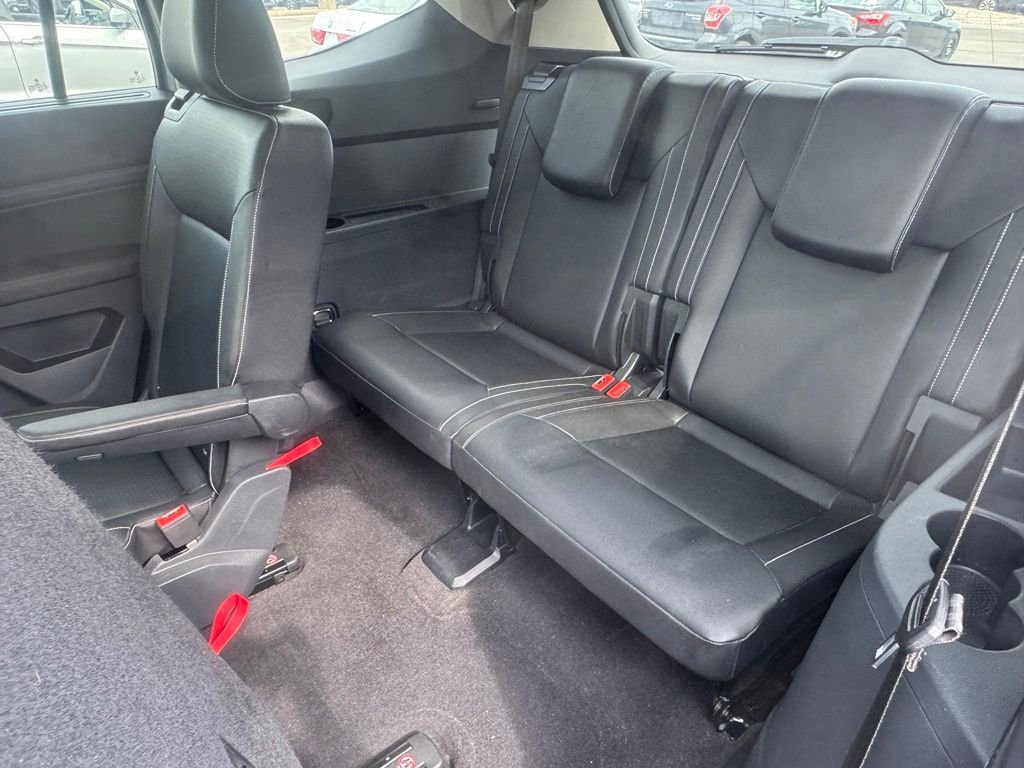 Used 2021 Silver Volkswagen 2.0T SEL image 20