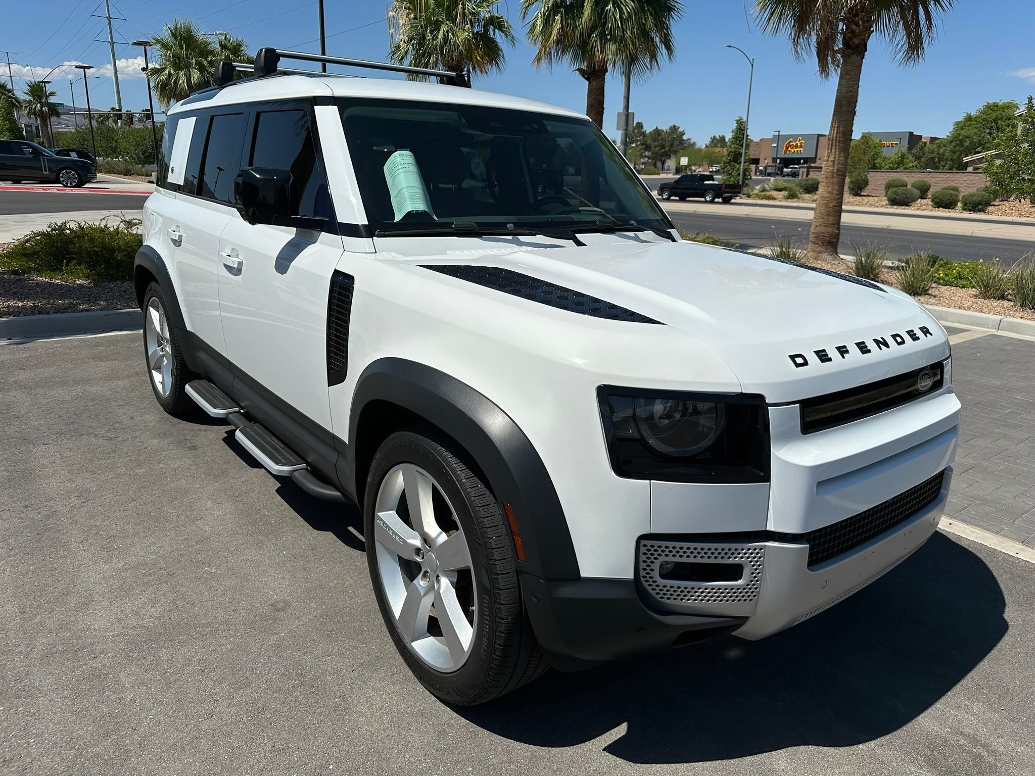 Used 2020 Fuji White Land Rover HSE image 11
