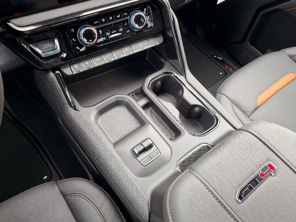 2026 GMC Sierra 2500HD AT4 - Photo 16