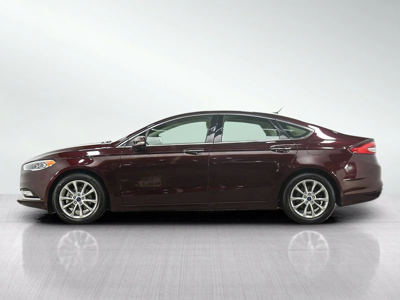 Used 2017 Ford Fusion SE with VIN 3FA6P0HD9HR367624 for sale in Wayzata, Minnesota