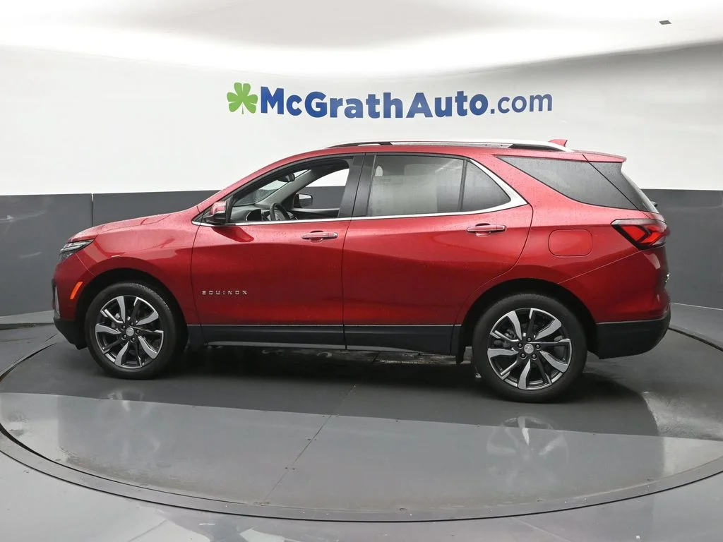 Used 2024 Red Chevrolet Premier image 22