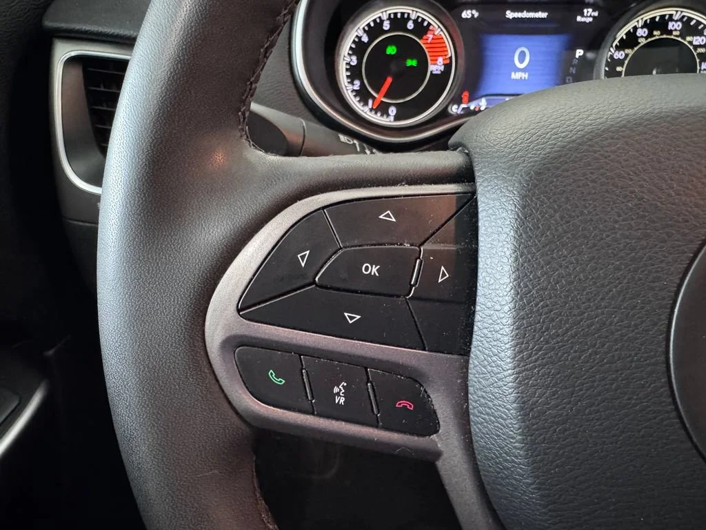 2022 Jeep Cherokee Latitude Lux - Photo 14