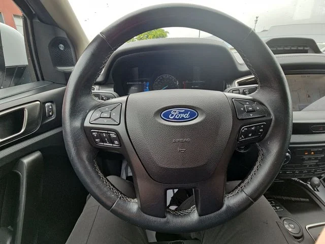 Used 2023 White Ford Lariat image 35