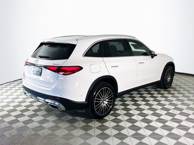 New 2026 Polar White Mercedes-Benz GLC 300 image 38
