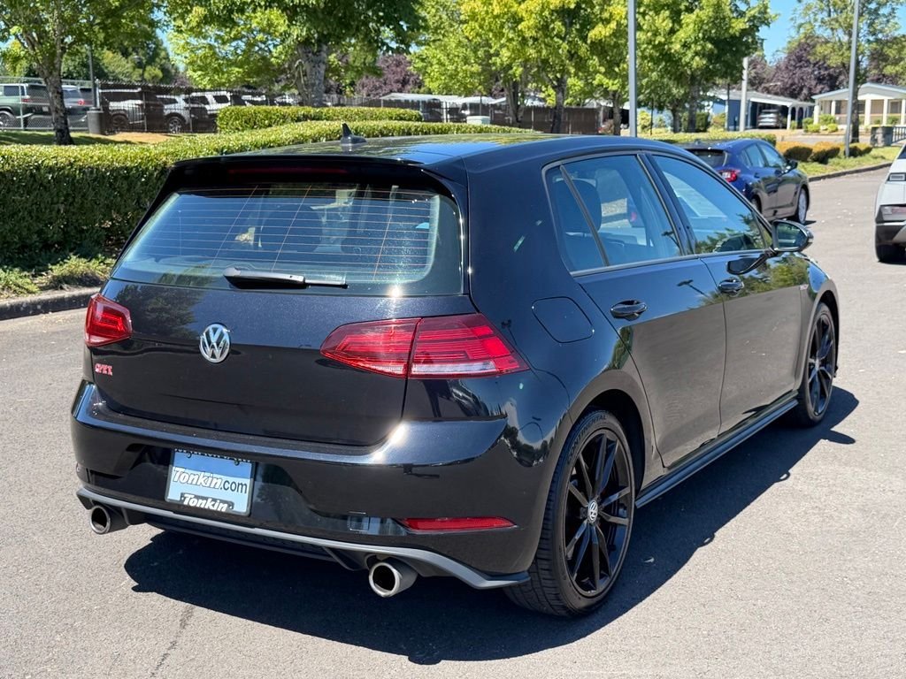 Used 2021 Deep Black Pearl Volkswagen 2.0T SE image 8