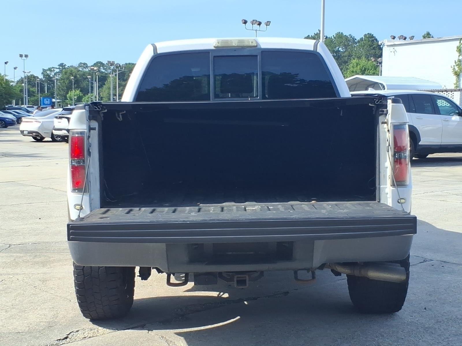 Used 2012 Oxford White Ford SVT Raptor image 11
