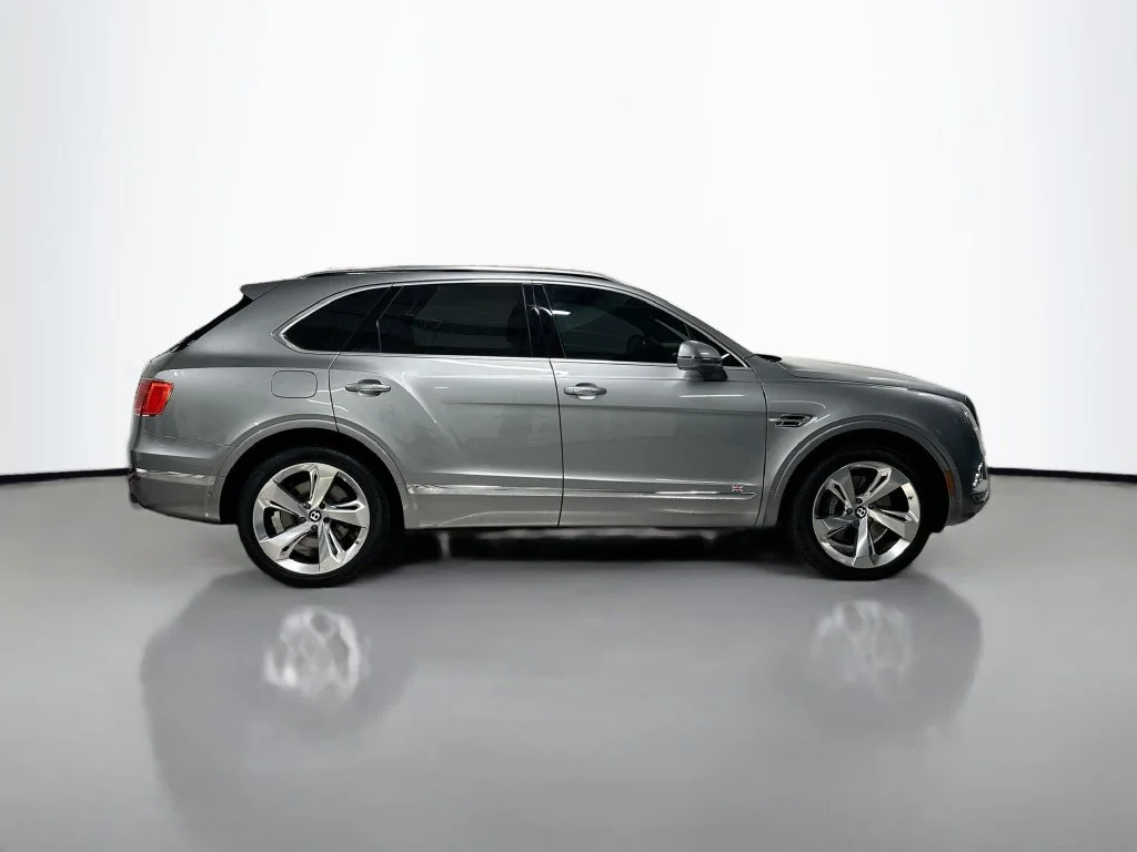 Used 2018 Gray Bentley W12 image 8