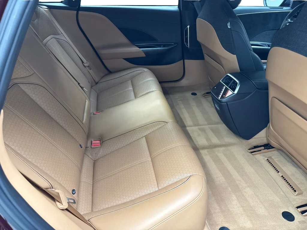 Used 2022 Red Lucid Grand Touring image 40