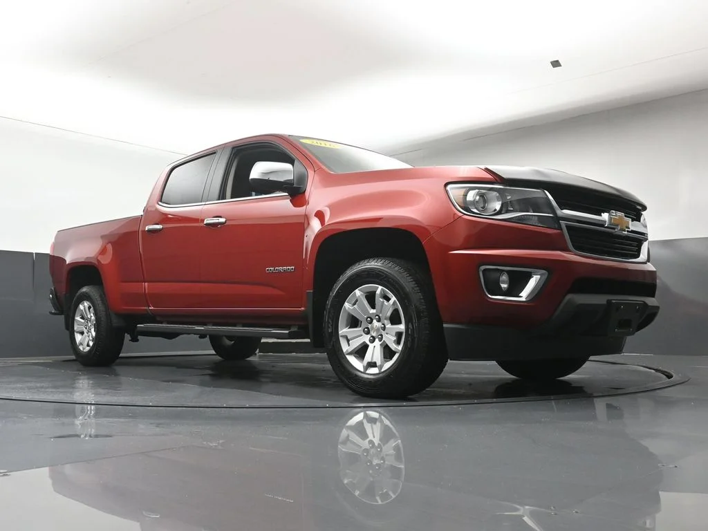 Certified Used 2016 Red Chevrolet LT image 24