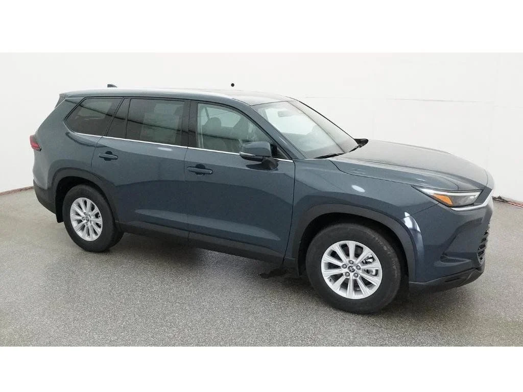 New 2026 White Toyota XLE image 16