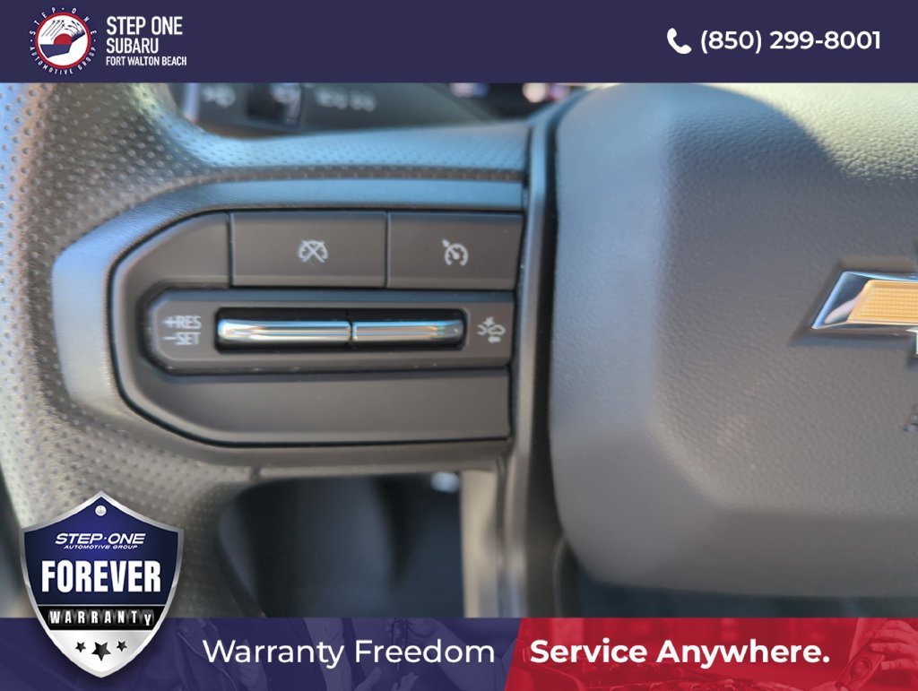 Used 2025 White Chevrolet Work Truck image 21