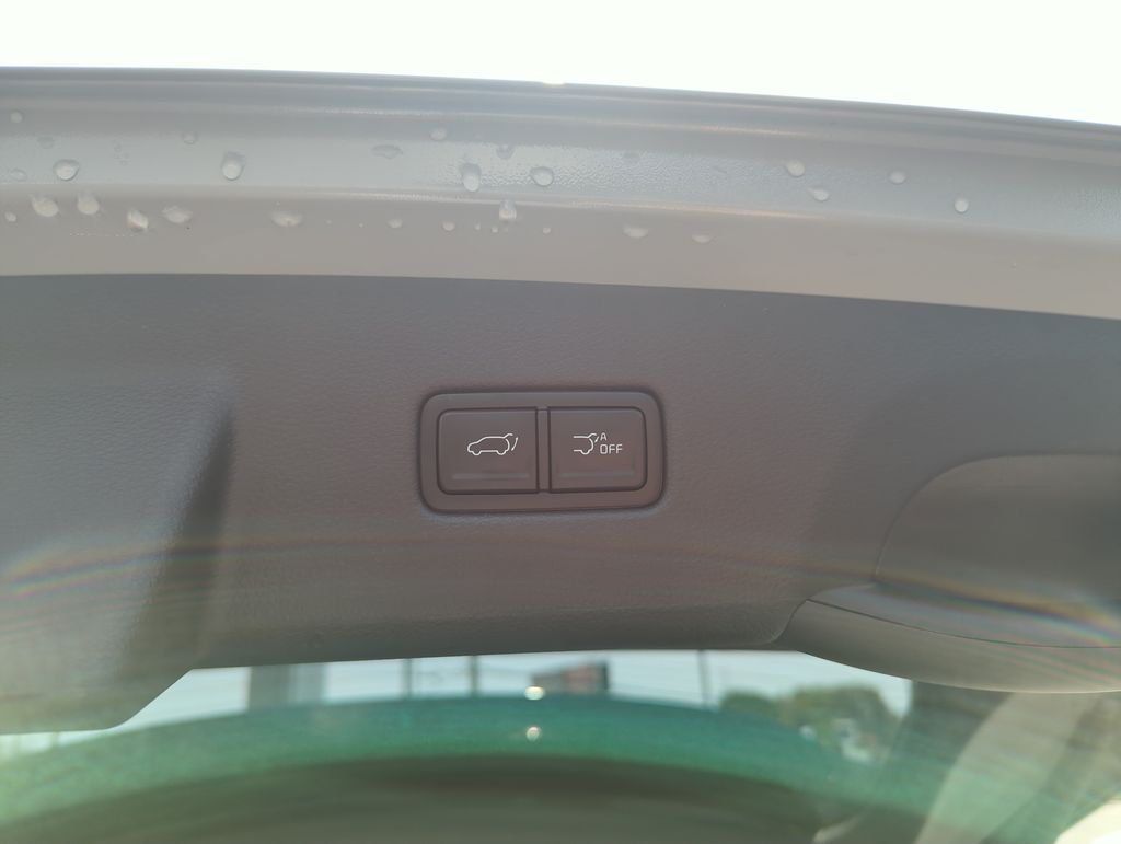 New 2026 Ceramic Silver Kia SX image 32