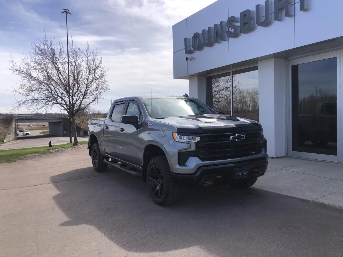 New 2026 Grey Chevrolet 4WD Crew Cab 147" LT Trail Boss image 1