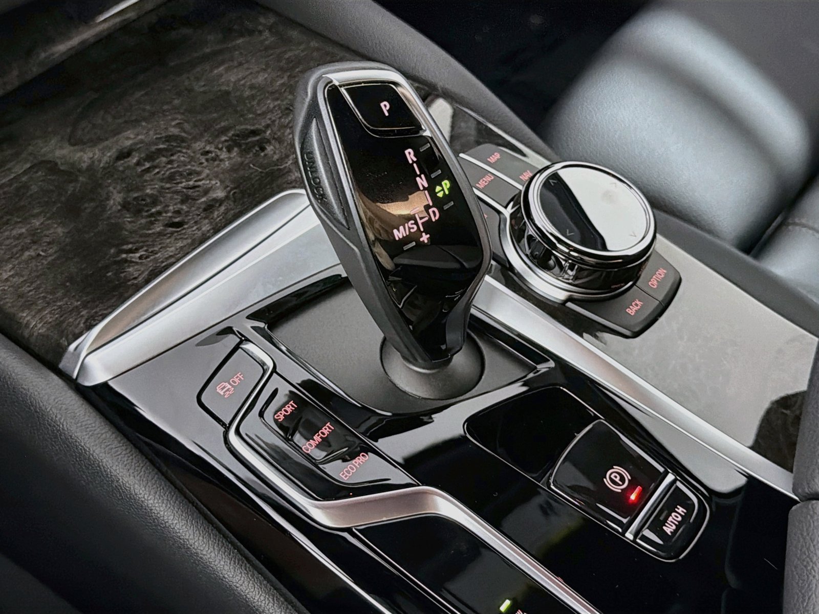 Certified Used 2023 Skyscraper Grey Metallic BMW 530i image 17