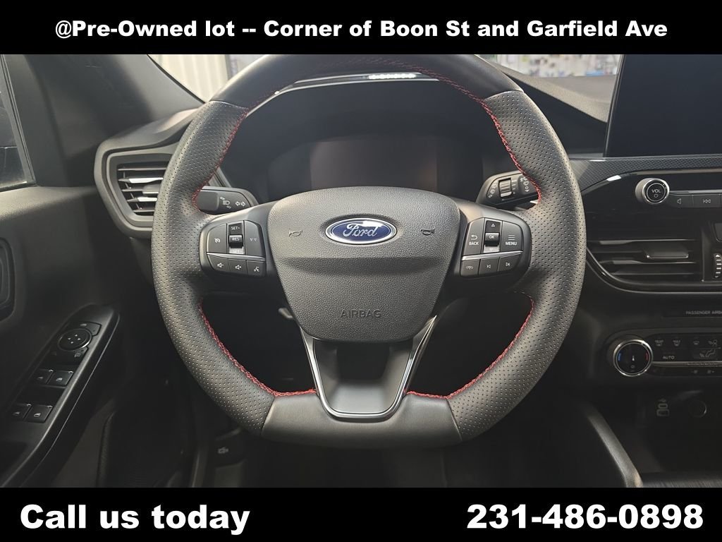 Used 2025 Gray Ford ST-Line Select image 32