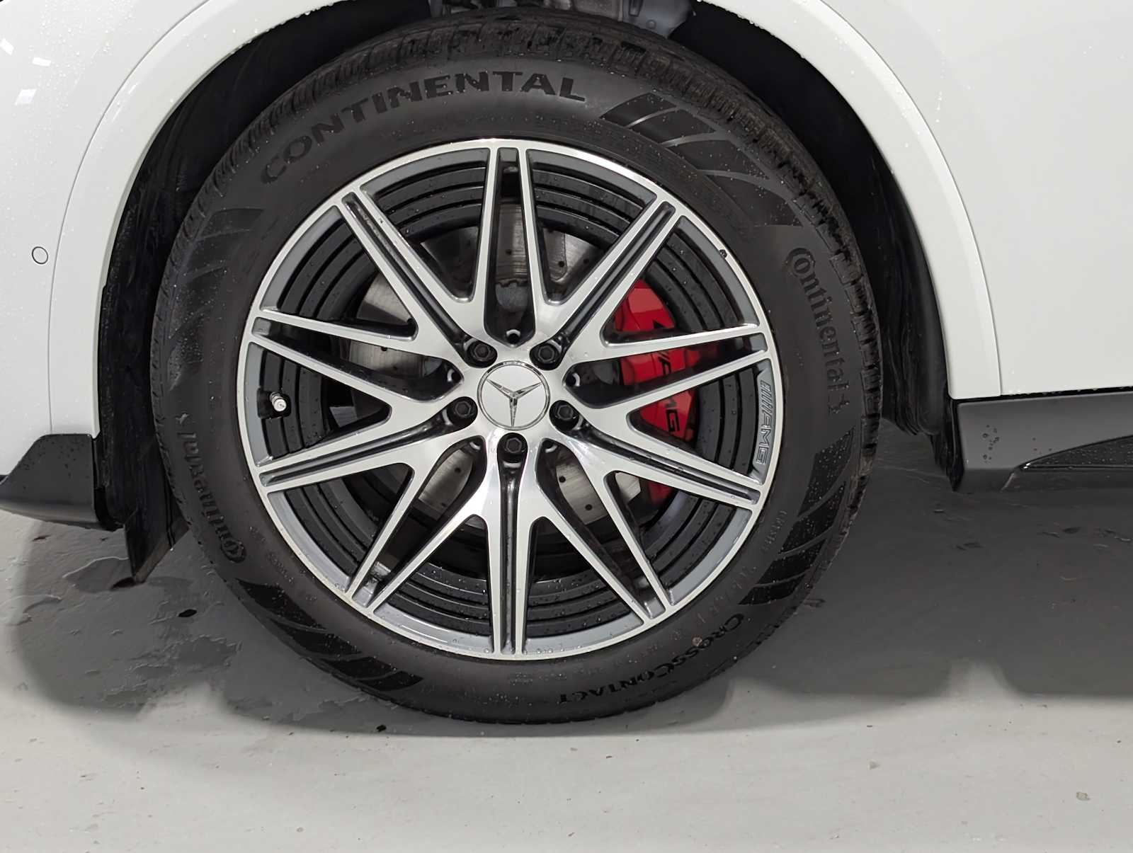 Certified Used 2026 MANUFAKTUR Moonlight White Metallic Mercedes-Benz AMG® GLC 43 image 3
