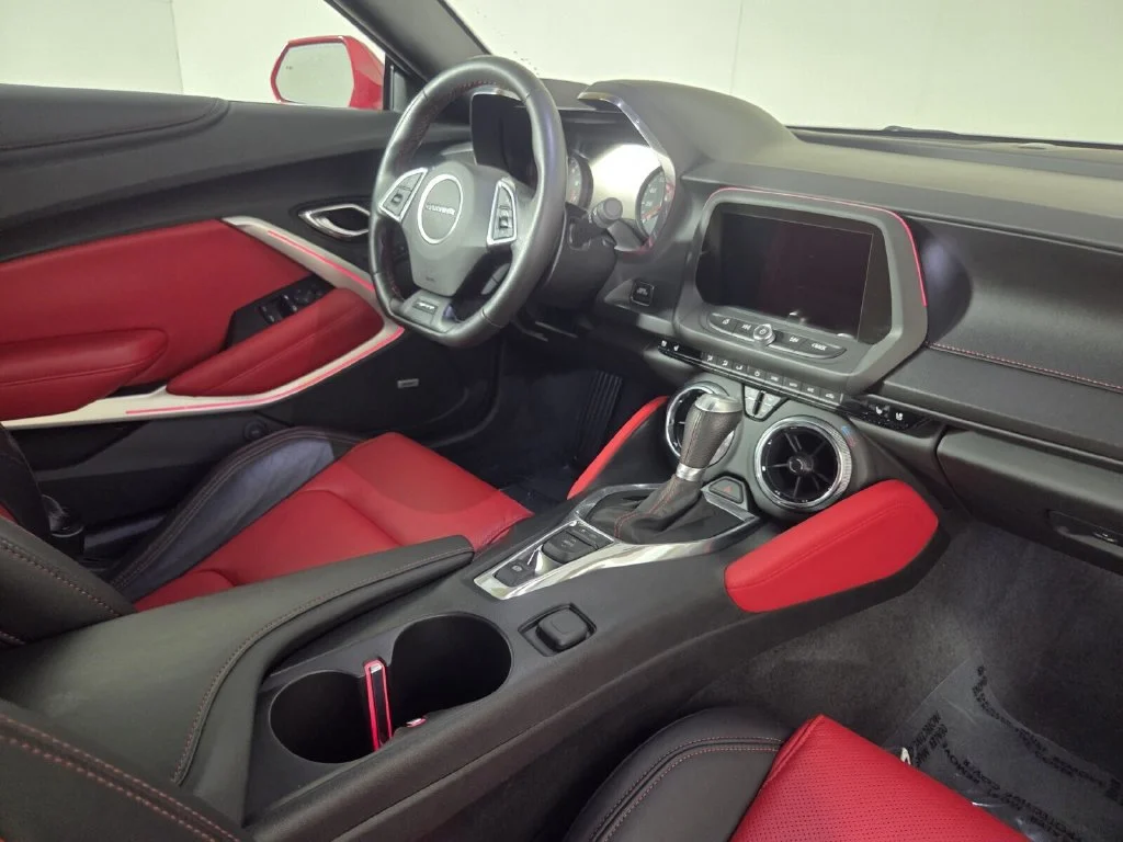 Used 2017 Red Hot Chevrolet 2SS image 31