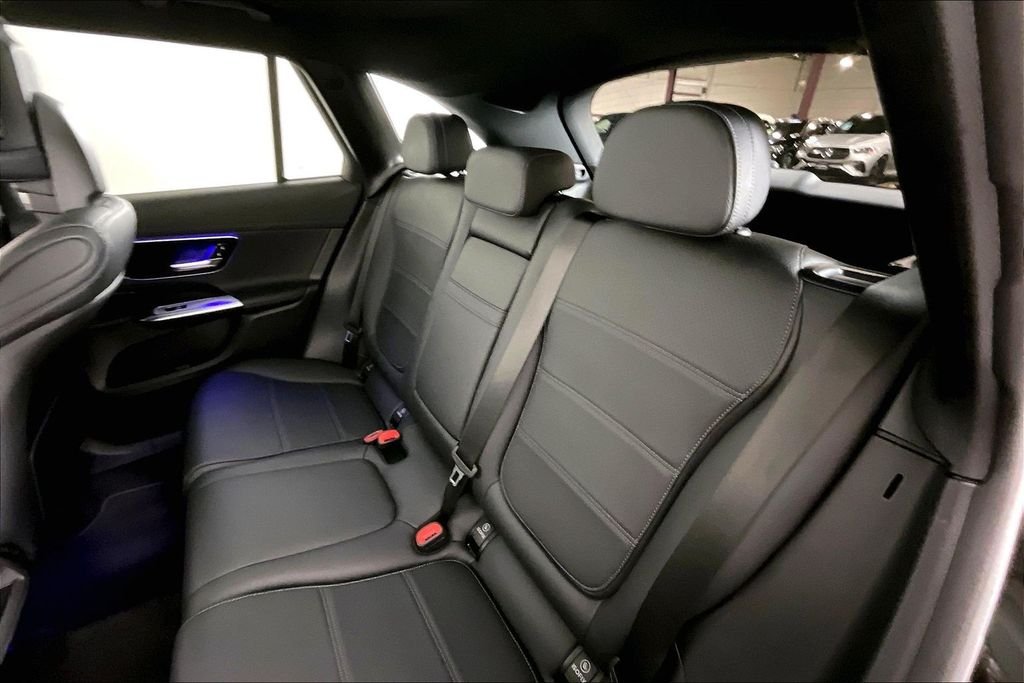 2023 Mercedes-Benz GLC GLC 300 - Photo 18