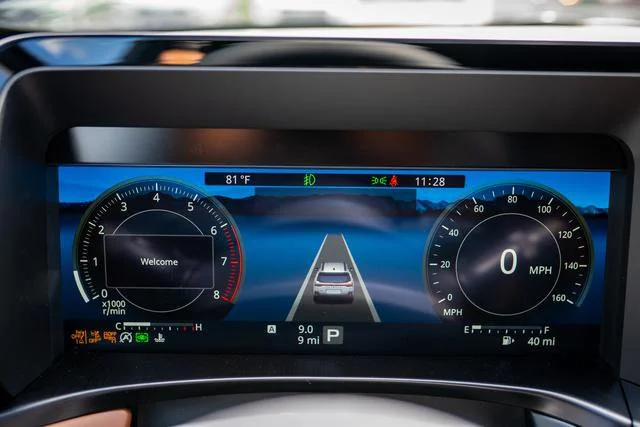 New 2026 Crystal Black Silica Subaru Touring image 10