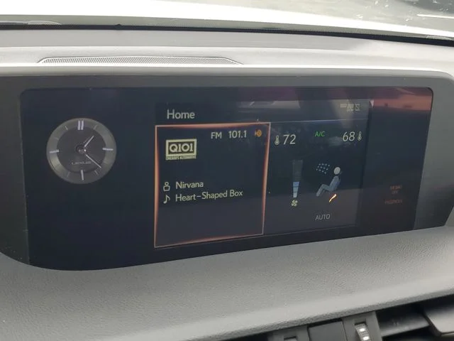 2021 Lexus ES Hybrid 300h - Photo 25