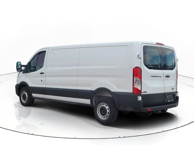 New 2026 Oxford White Ford Base image 7