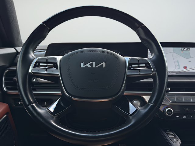Used 2023 Gray Kia SX image 28