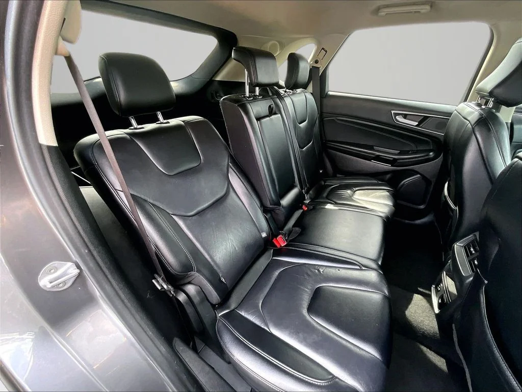 Used 2022 Gray Ford Titanium image 25