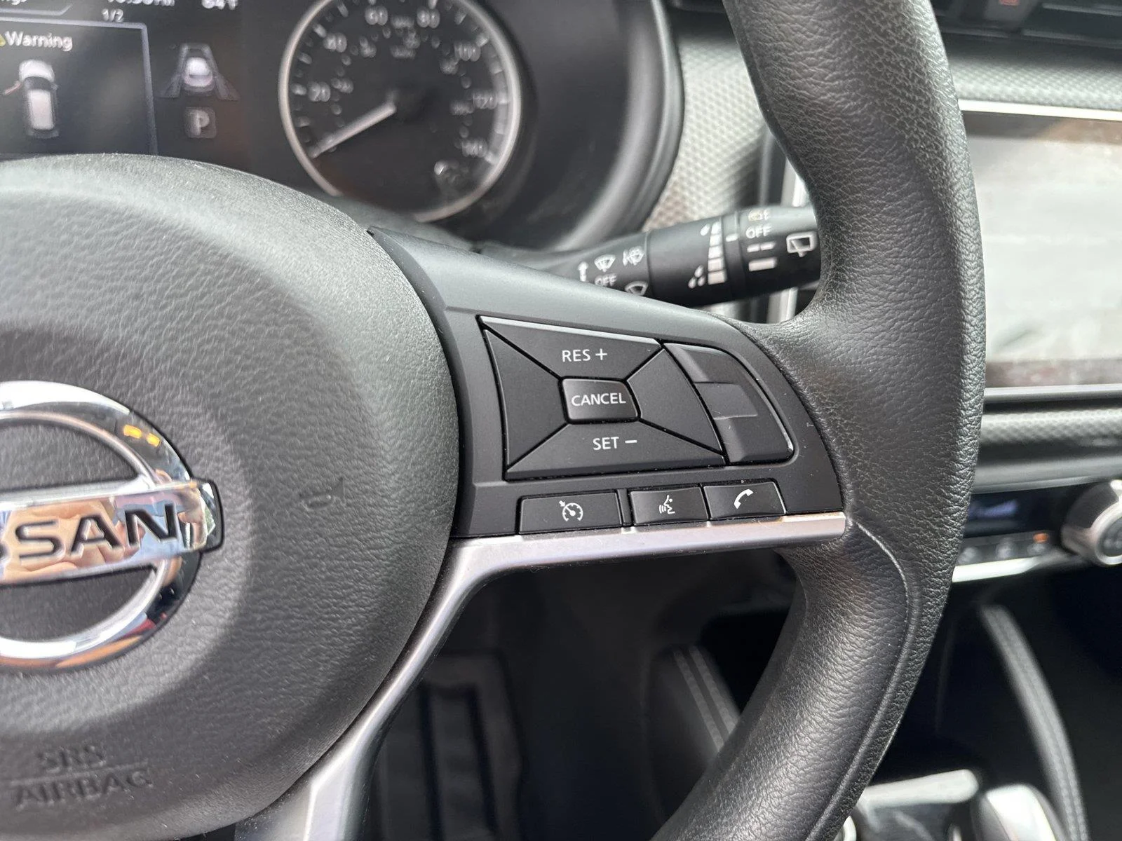 Used 2020 Deep Blue Pearl/Fresh Powder Nissan SV image 17