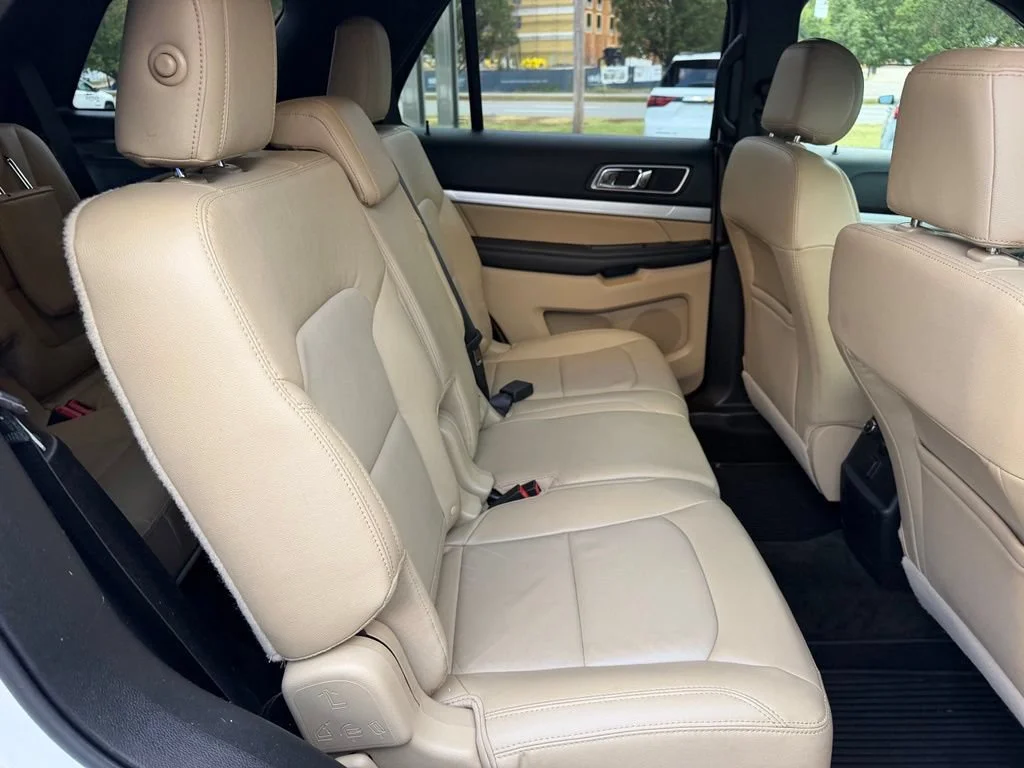 Used 2016 White Ford XLT image 27