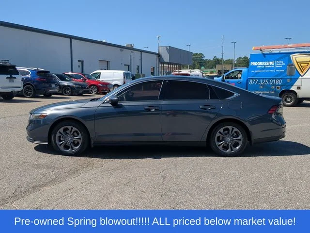 Used 2024 Gray Honda EX image 10