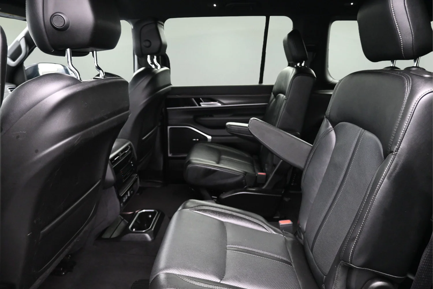 Used 2024 Silver Jeep Series II image 14