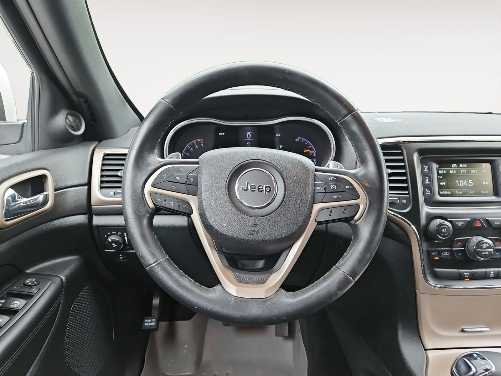 Used 2015 White Jeep Laredo image 12