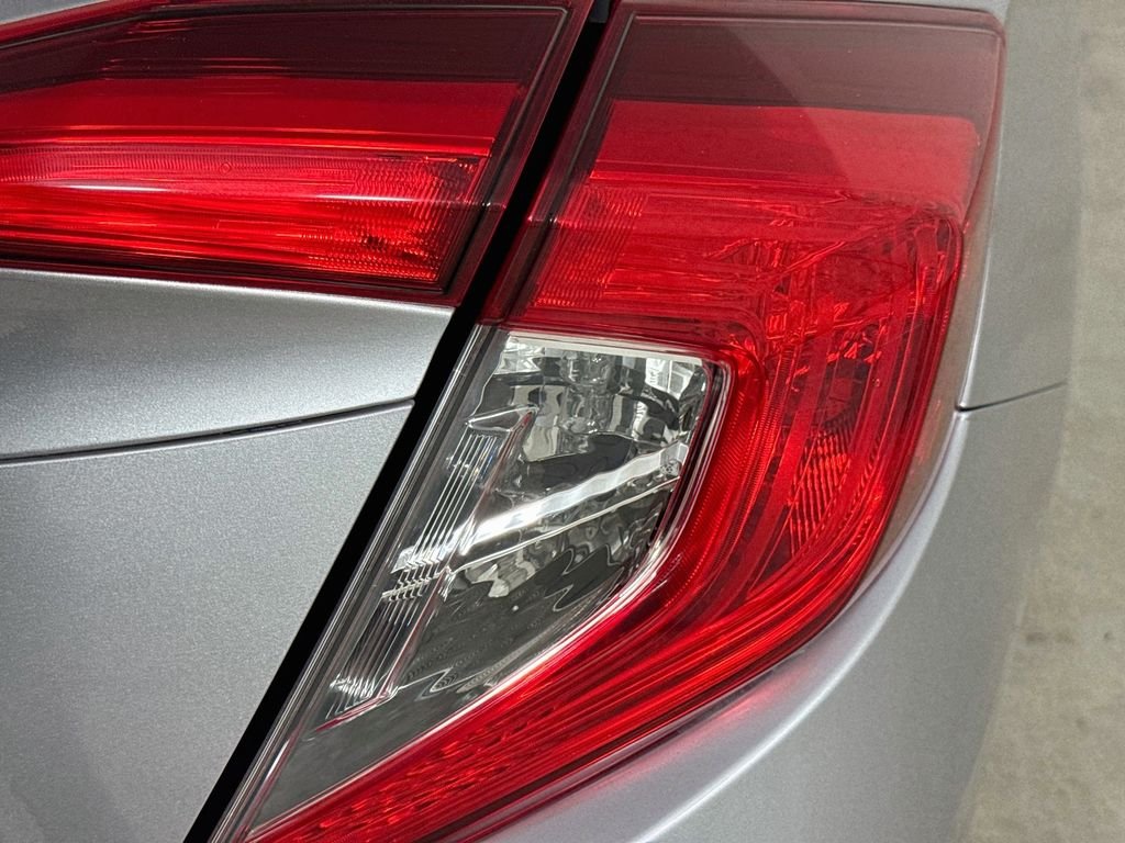 Used 2016 Silver Honda EX image 31