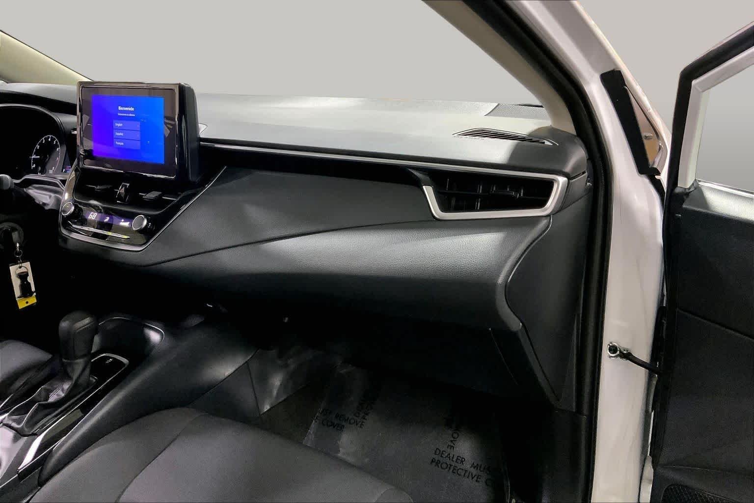 Used 2024 Wind Chill Pearl Toyota LE image 18