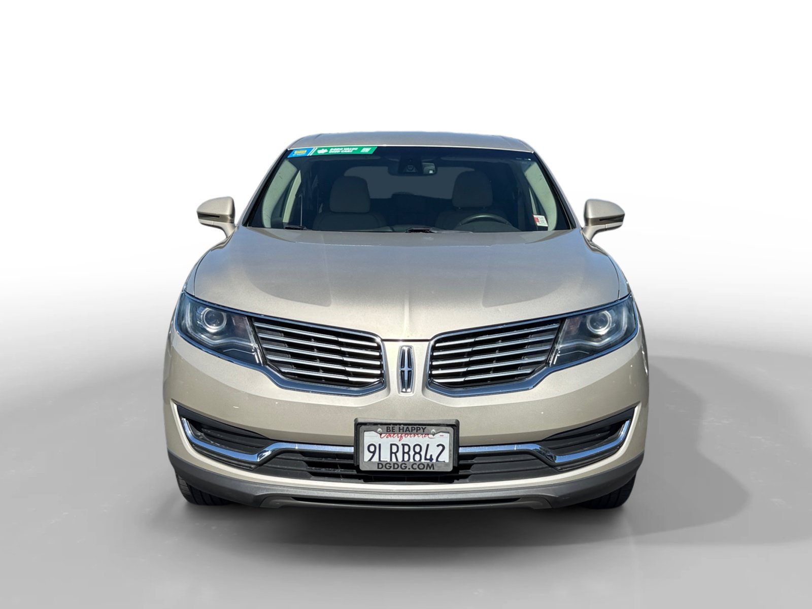 Used 2017 White Gold Metallic Lincoln Select image 8