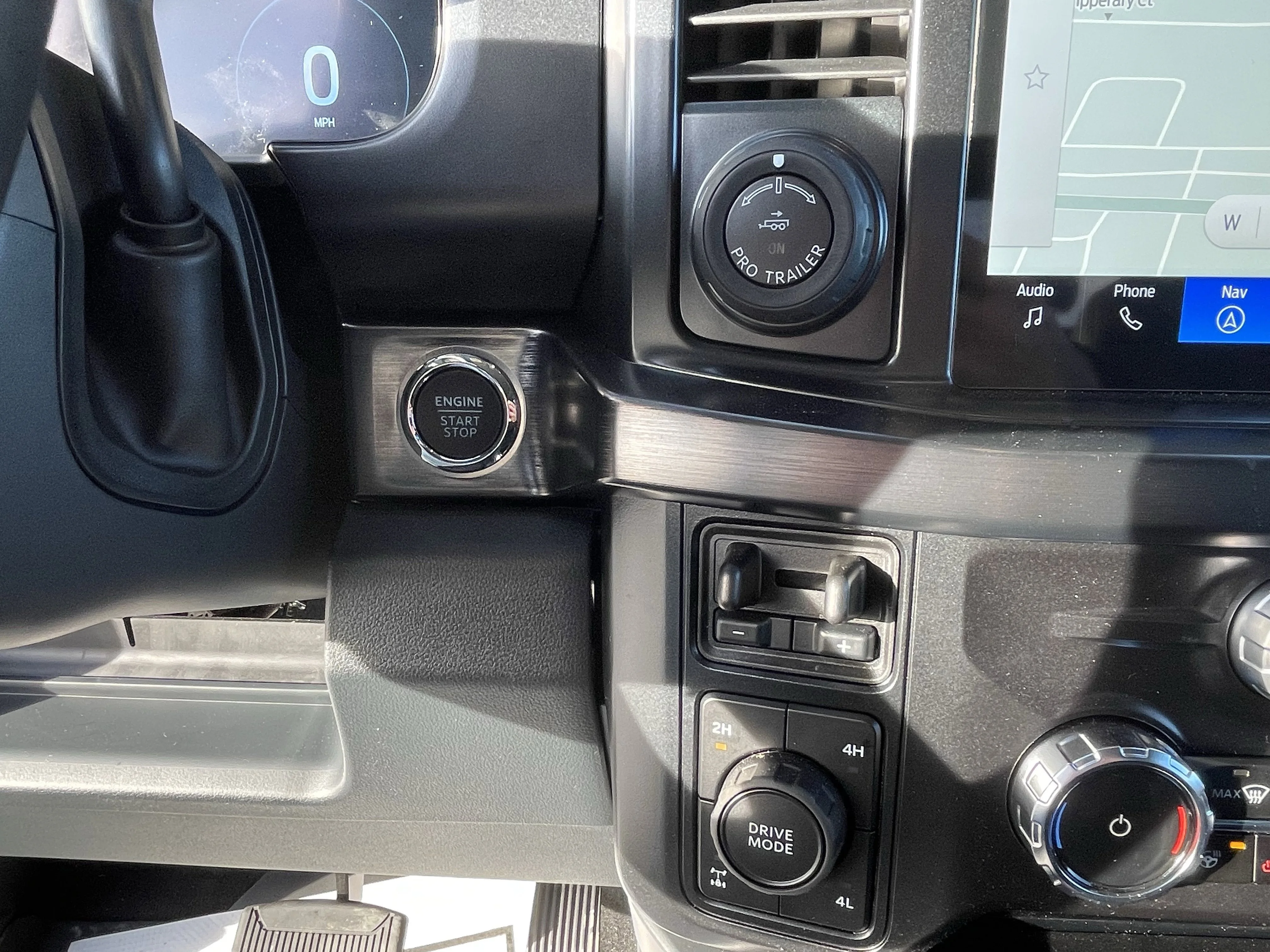 New 2026 Avalanche Ford LARIAT image 21
