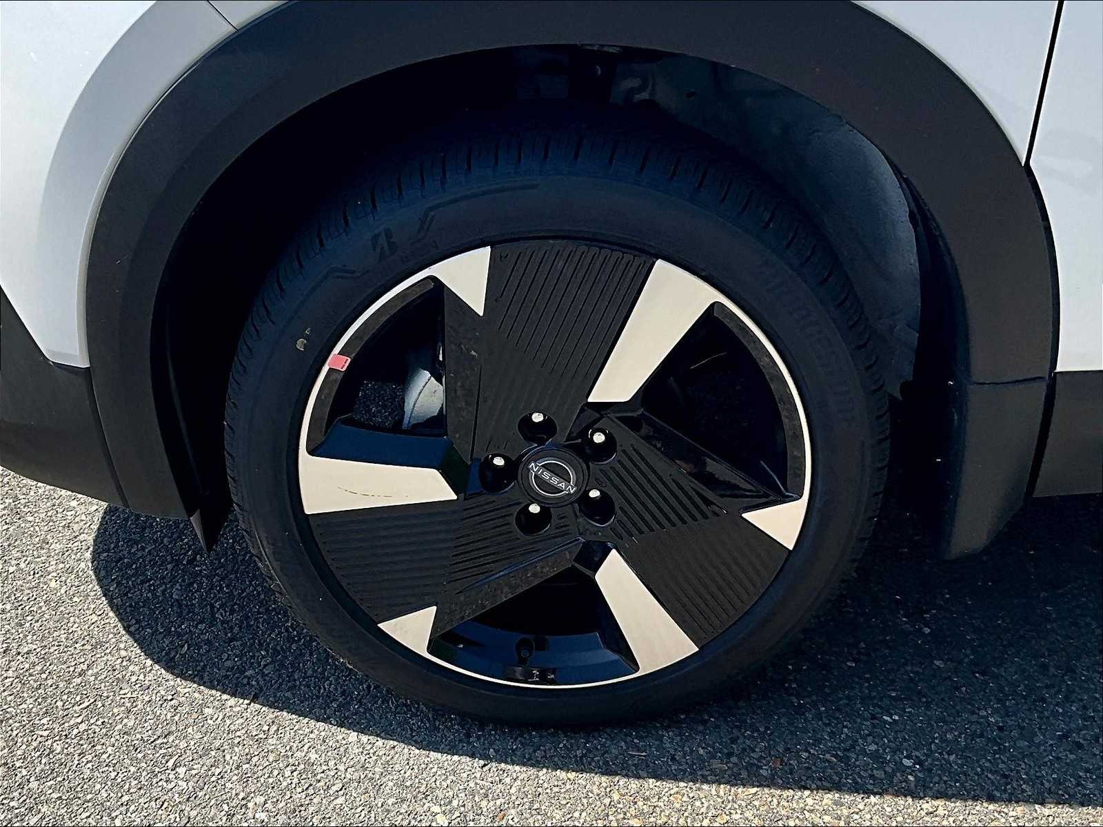 2025 Nissan Kicks SR - Photo 7