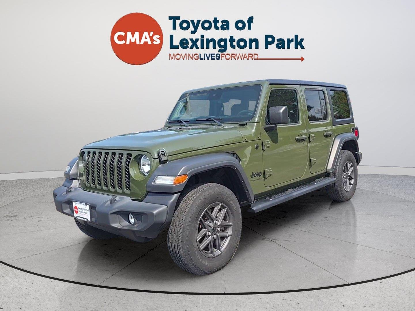 Used 2024 Sarge Green Clearcoat Jeep Sport S image 1