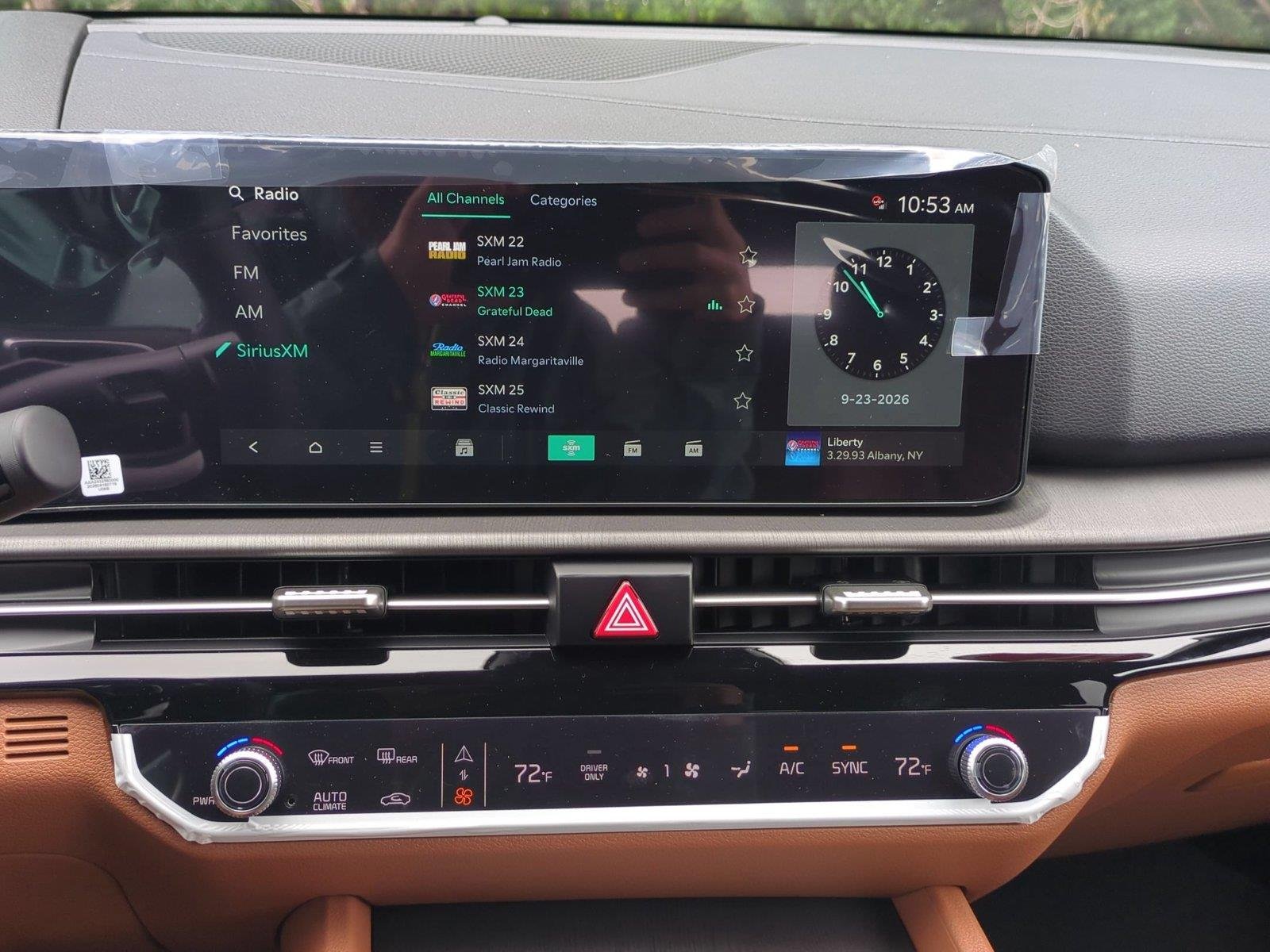 New 2027 WOLF GRAY KIA  image 22
