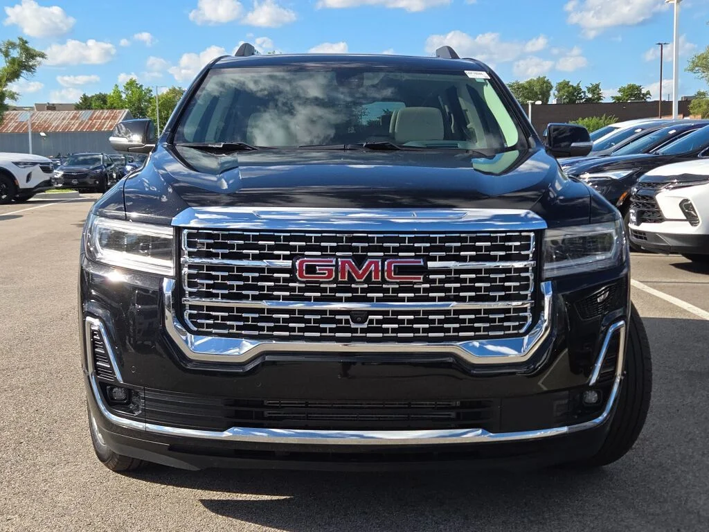 Used 2023 Black GMC Denali image 5