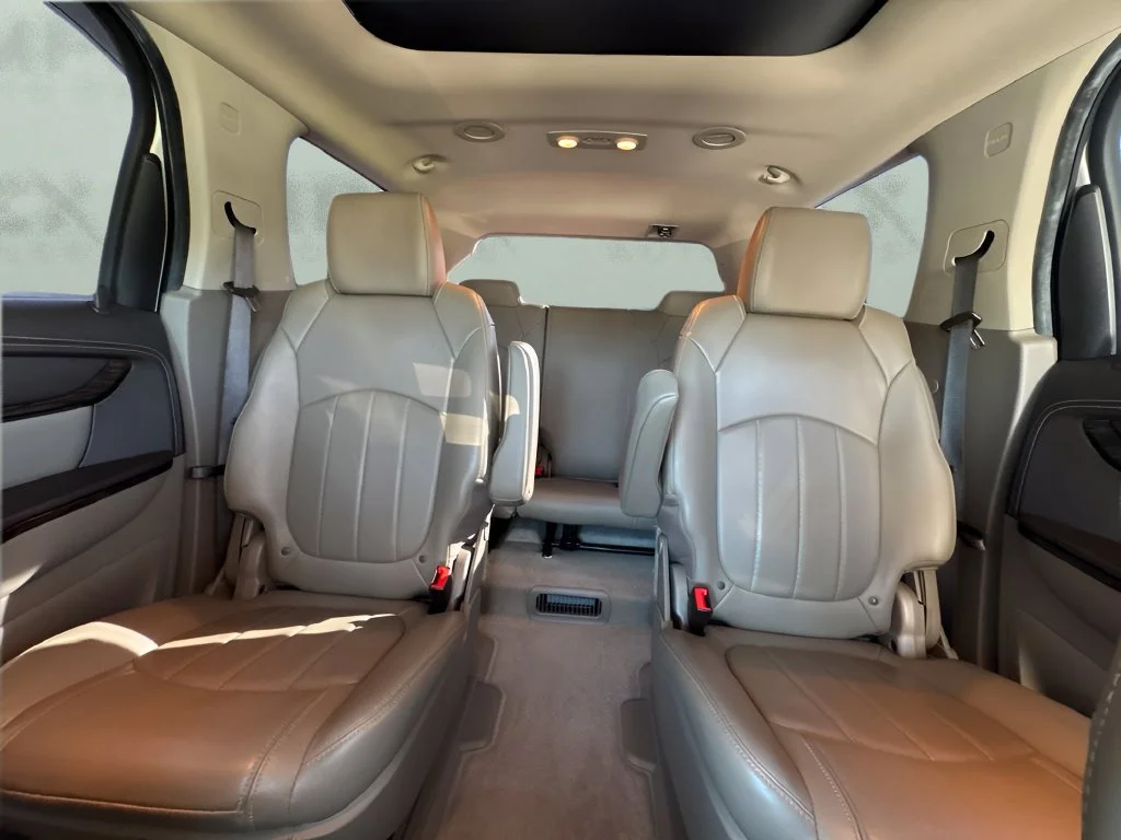 Used 2015 White GMC Denali image 12