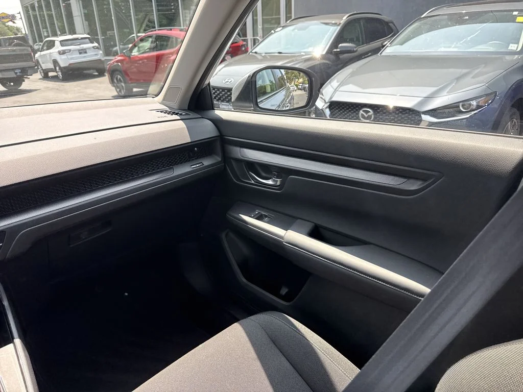 Used 2024  Honda EX image 17