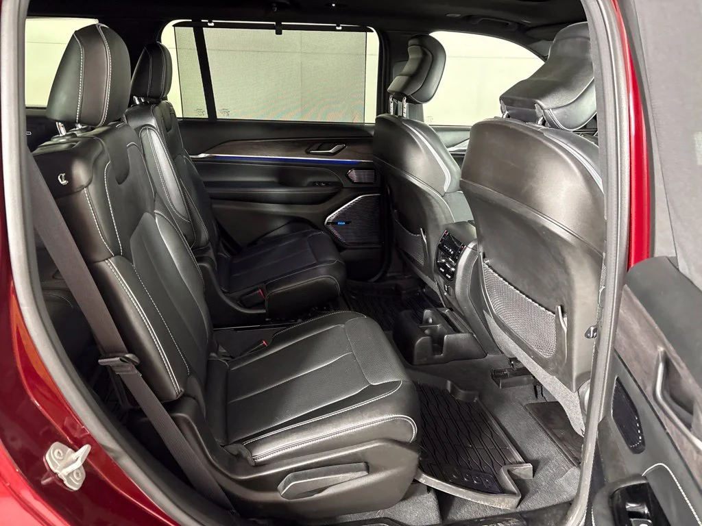 Used 2023 Red Jeep Overland image 22
