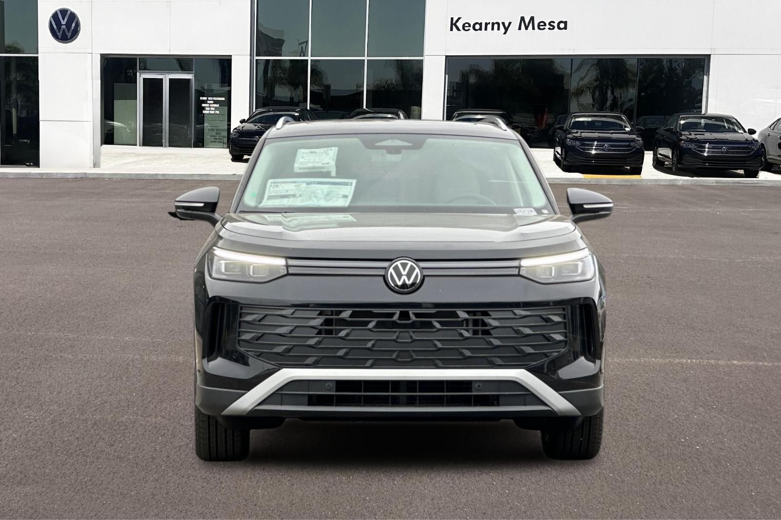 New 2026 Deep Black Pearl Volkswagen 2.0T SE image 9