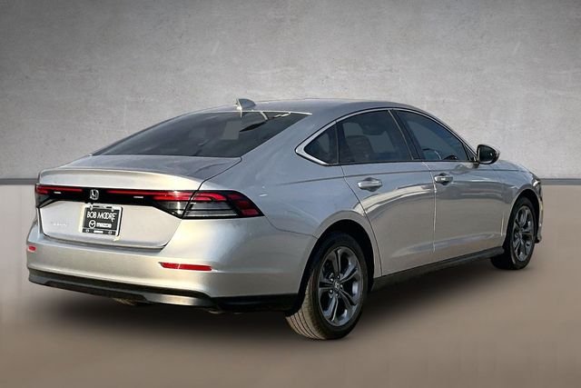 Used 2023 Silver Honda EX image 2